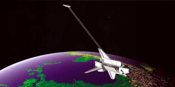 Measuring Earth's topography from the space shuttle Endeavor in 2000